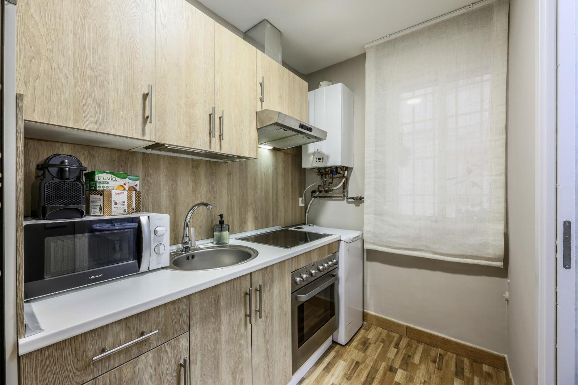 מדריד Nuevo Apartamento Funcional En Chamberi מראה חיצוני תמונה
